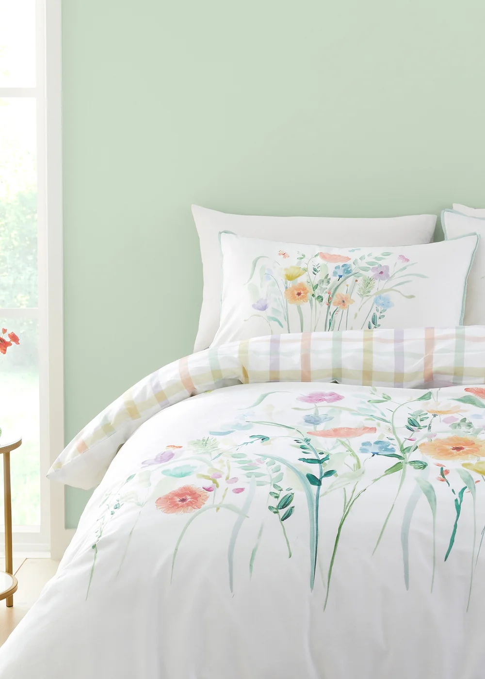 Appletree Style Gardenia White Duvet Cover Set - Single Image 3