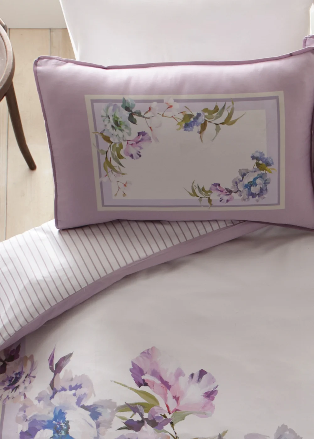 Appletree Heritage Arley Sateen Lilac Duvet Cover Set - Double Image 3