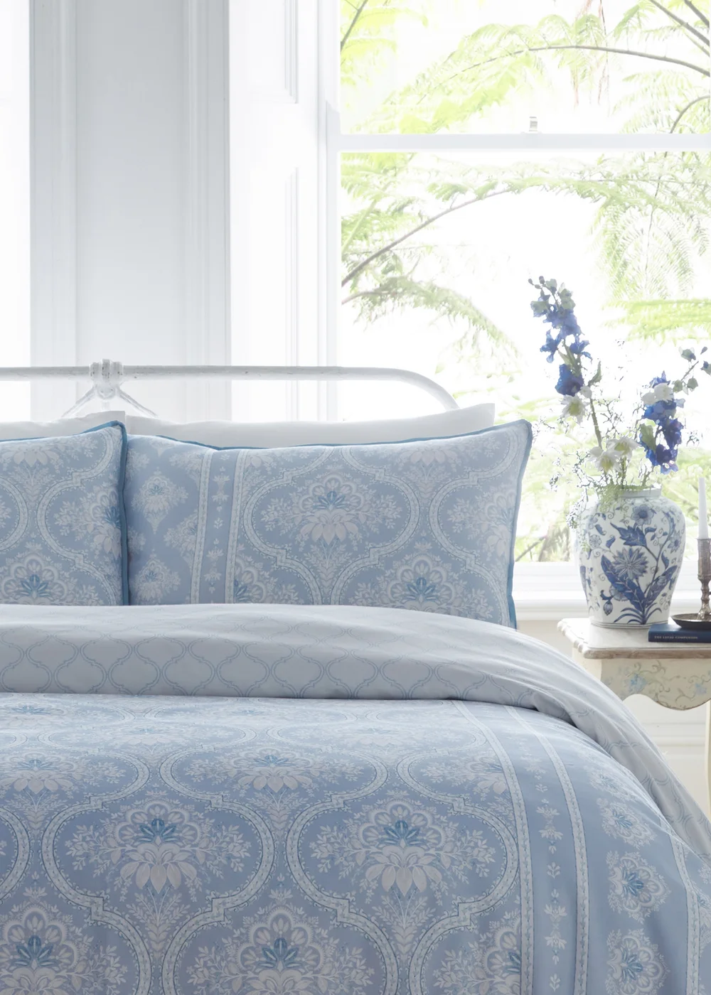 Appletree Heritage Alexia Sateen Blue Duvet Cover Set - Double Image 2