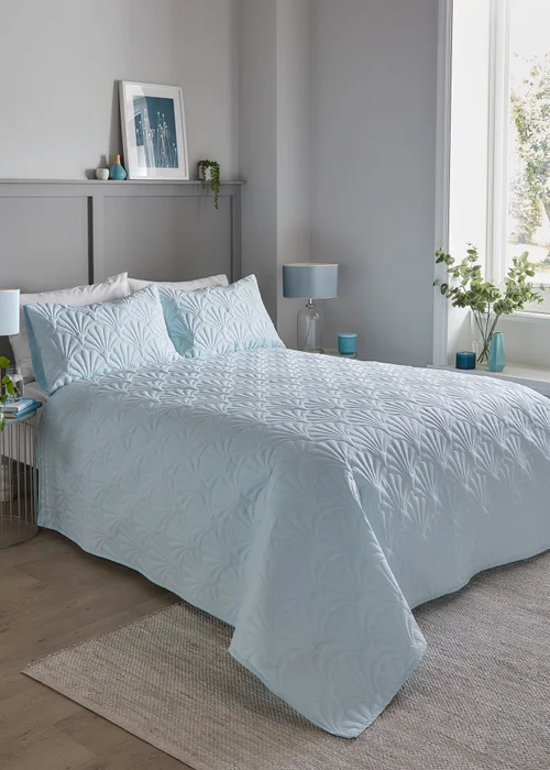 Serene Cavali Pinsonic Blue Bedspread - 200 x 230cm Image 1