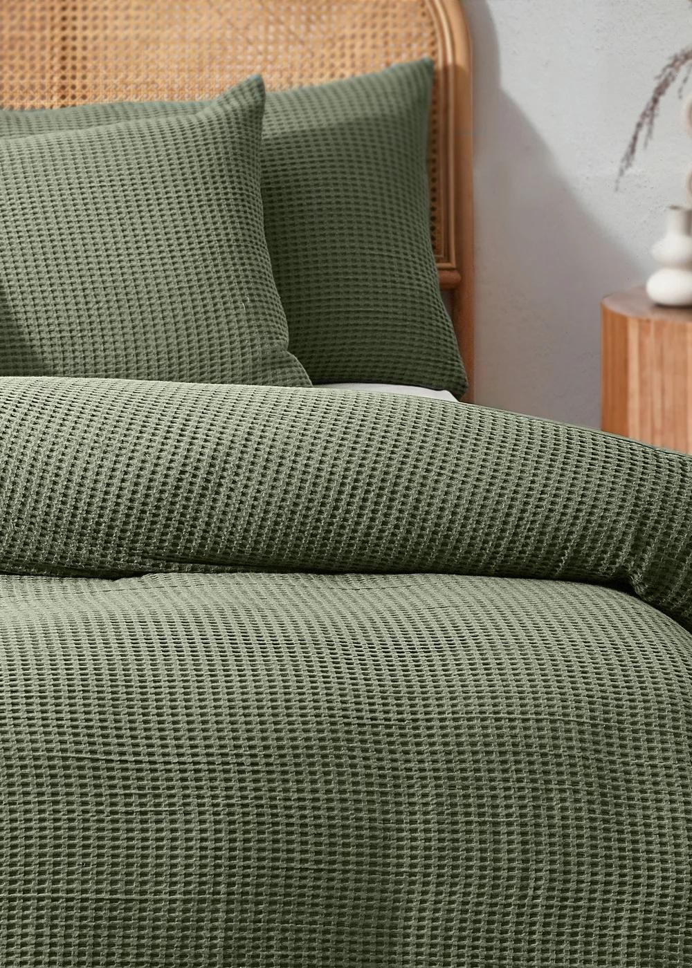 Yard Chunky Waffle 100% Cotton Duvet Cover Set Eucalyptus - Single Image 2