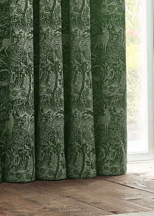 furn. Winter Woods Animal Chenille Eyelet Curtains Emerald - ZAC Image 4