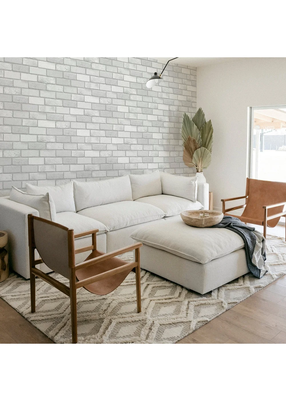 Arthouse Diamond White Brick - One Size Image 4