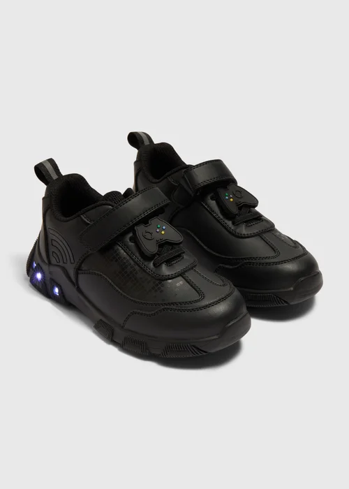 Boys Black Gamer School Shoes (Younger 8- Older 3) - Size 1 Image 1