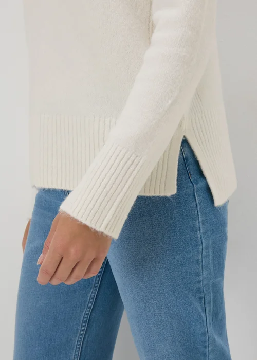 Cream Ribbed V-Neck Jumper - XS Image 3
