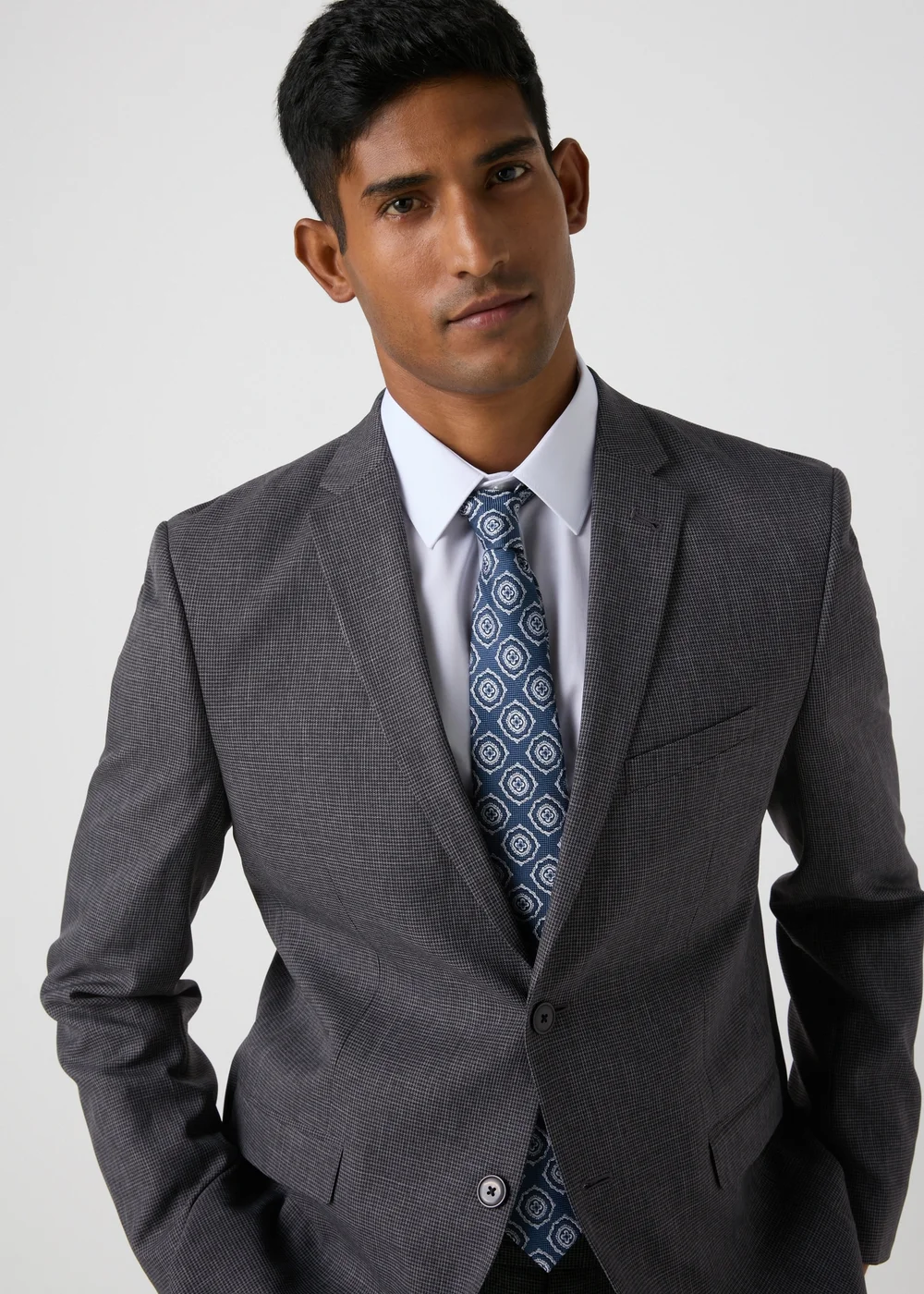 Taylor & Wright Hardwick Charcoal Tailored Fit Jacket - 36 Chest Long Image 1