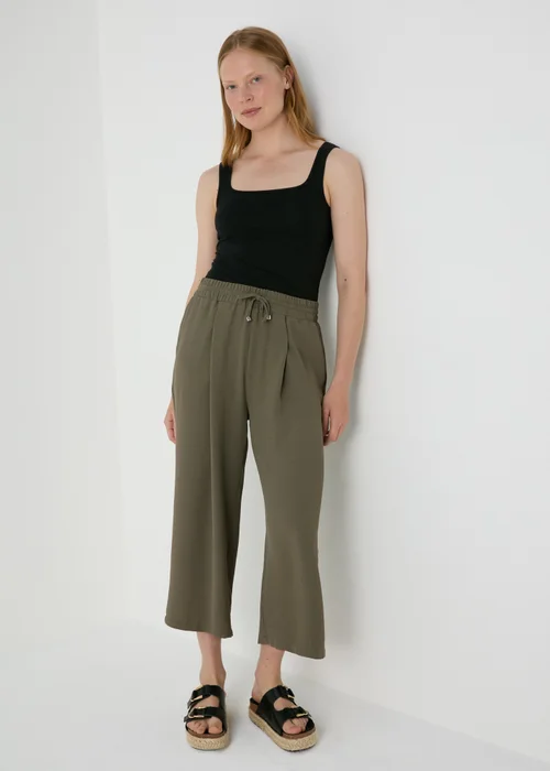 Sage Airflow Crop Trousers - 8 Image 1