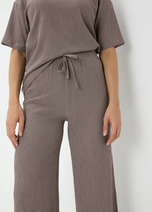 Taupe Textured Co Ord Trousers - 8 Image 3