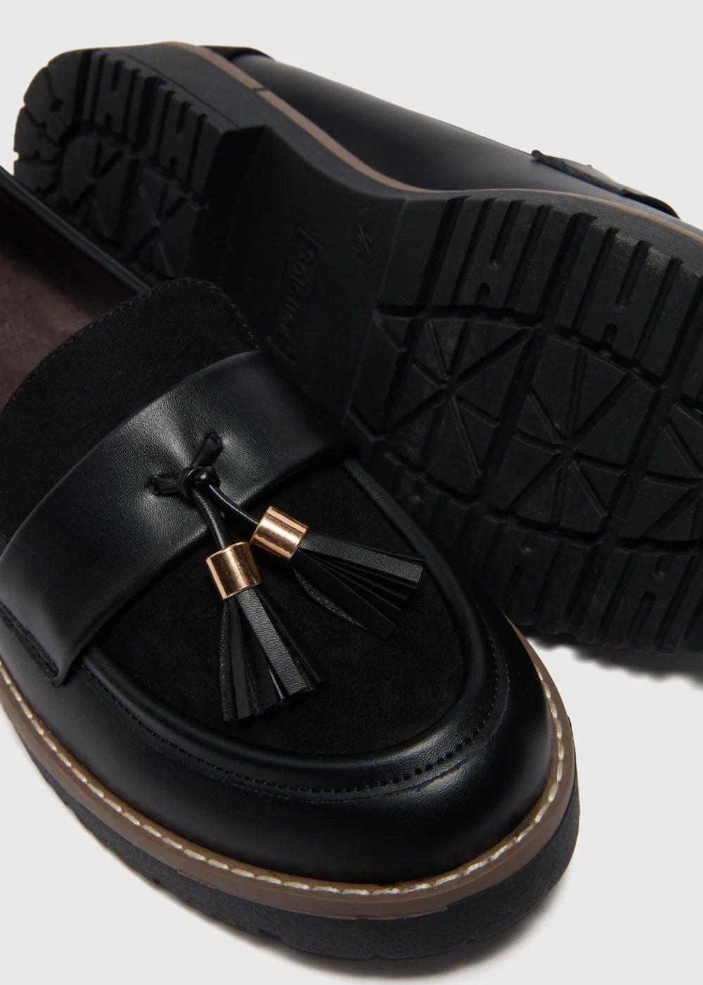 Soleflex Black Tassel Loafers - Size 3 Image 2