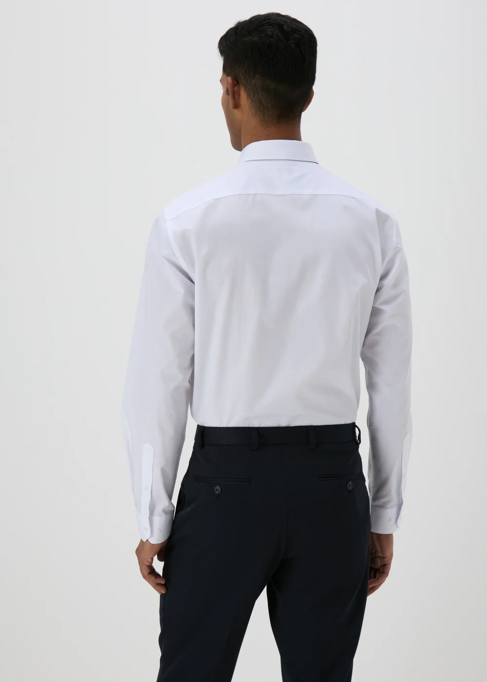 Taylor & Wright Regular Shirt & Tie Set - 15 Collar Image 2