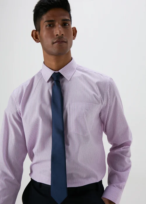 Taylor & Wright Regular Shirt & Tie Set - 15.5 Collar Image 3