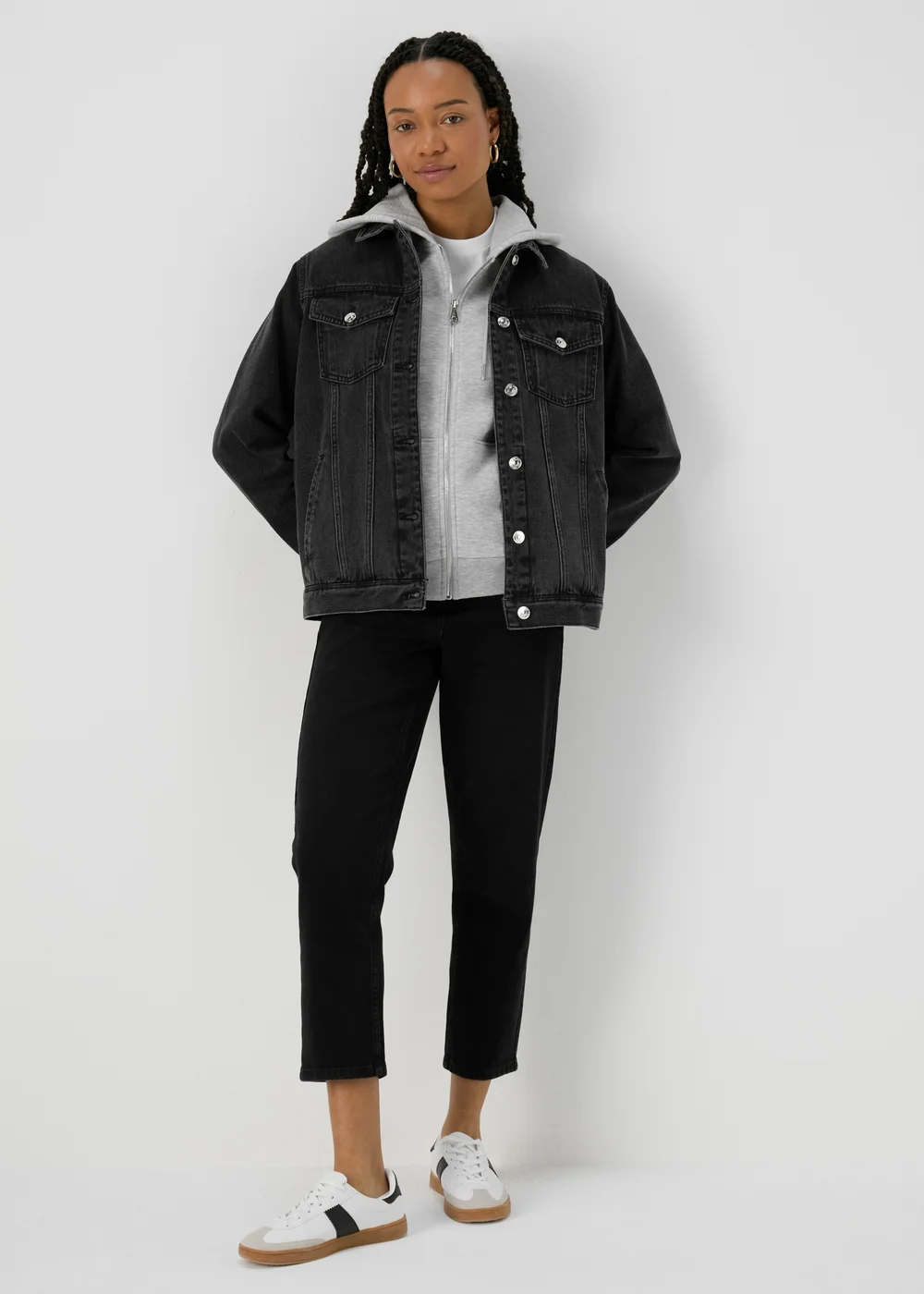 Black Wash Oversized Denim Jacket - 8 Image 4