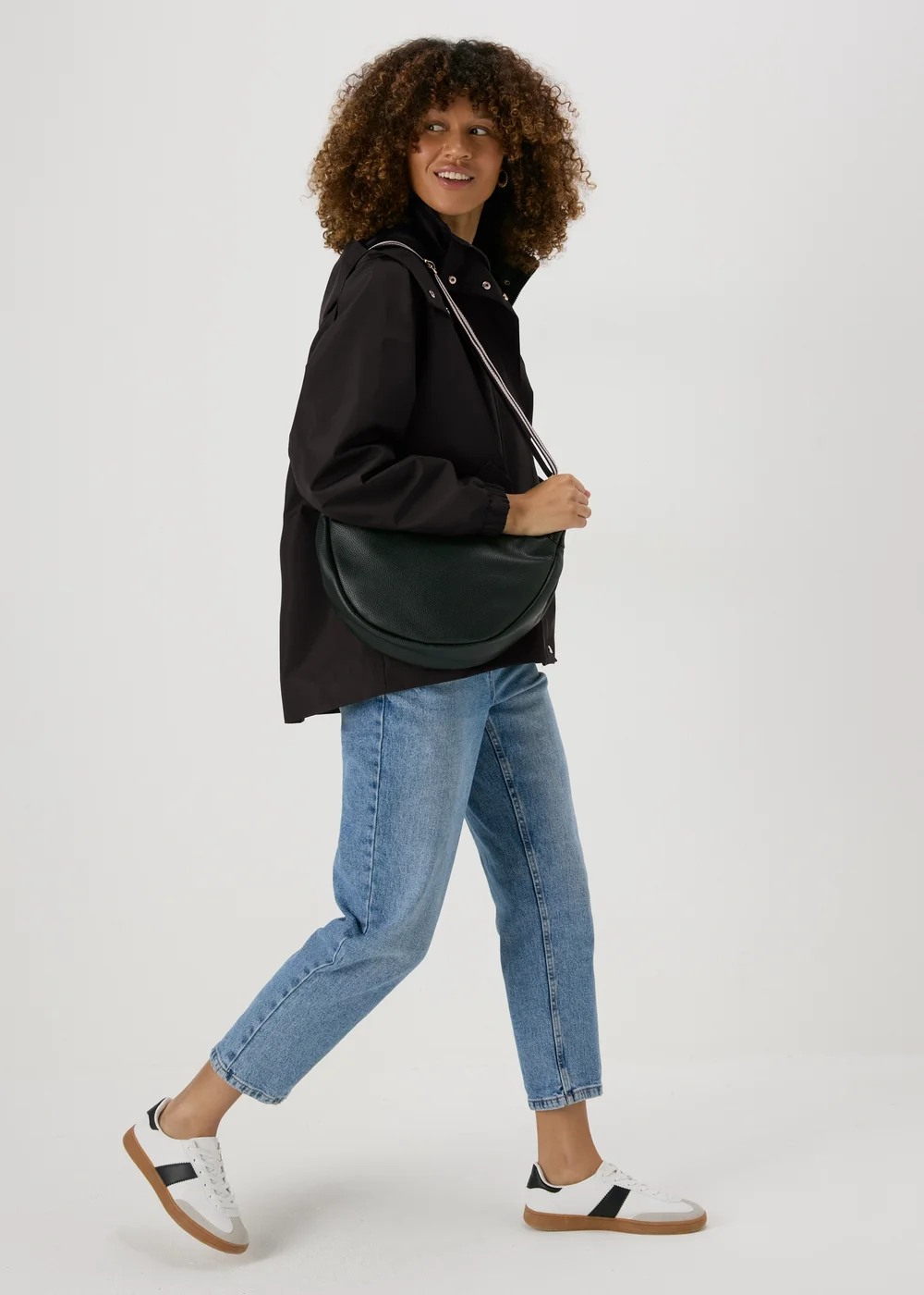 Black Mid Length Mac Coat - 8 Image 4