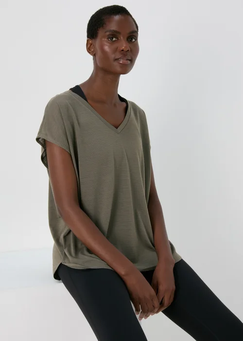 Souluxe Khaki V Neck T-Shirt - S Image 1