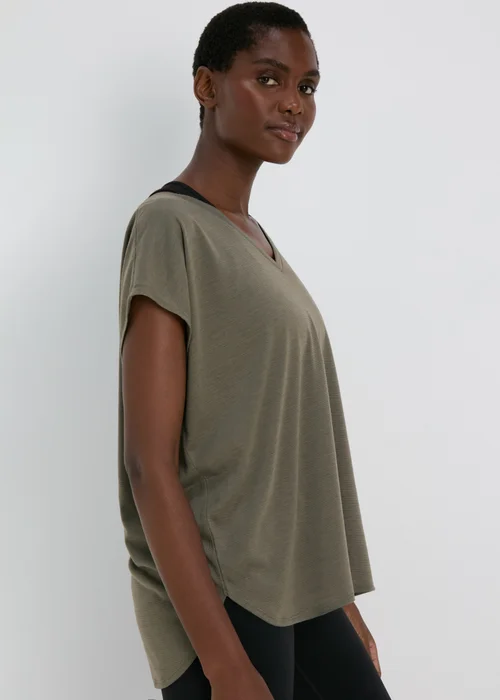 Souluxe Khaki V Neck T-Shirt - S Image 3