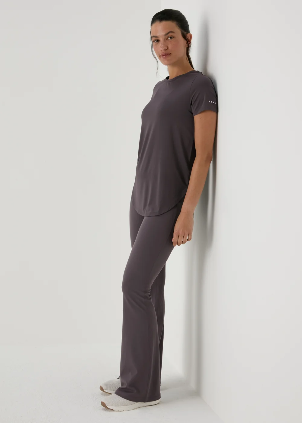 Souluxe Charcoal Flare Leggings - 8 Image 4