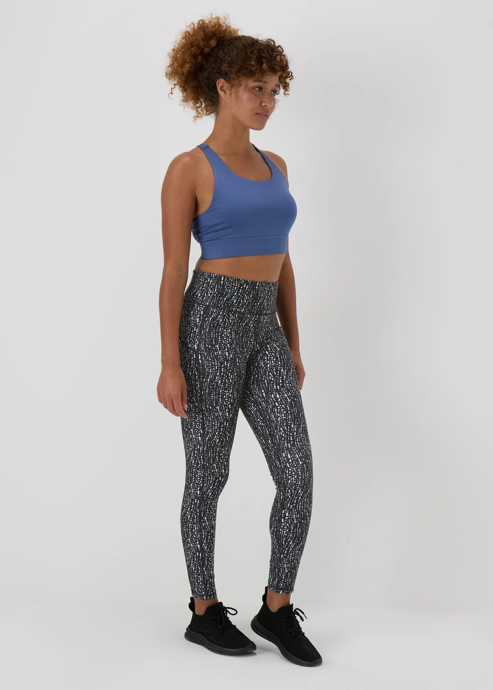 Souluxe Black Mono Printed Leggings - Size 8 Image 2