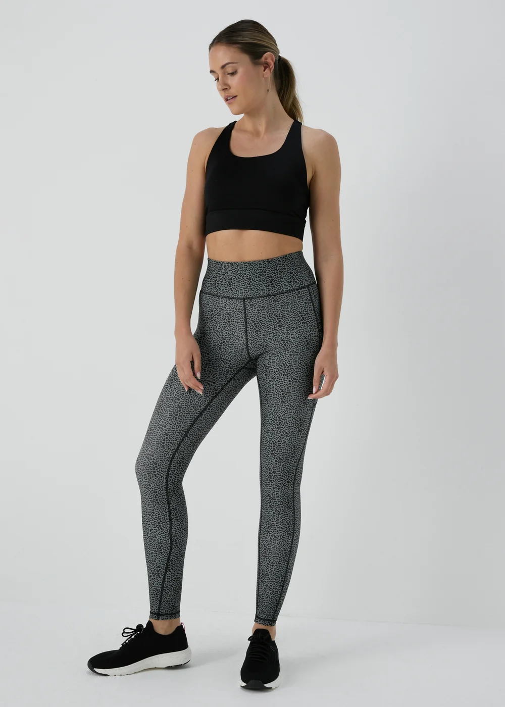 Souluxe Khaki Animal Print Leggings - 8 Image 4