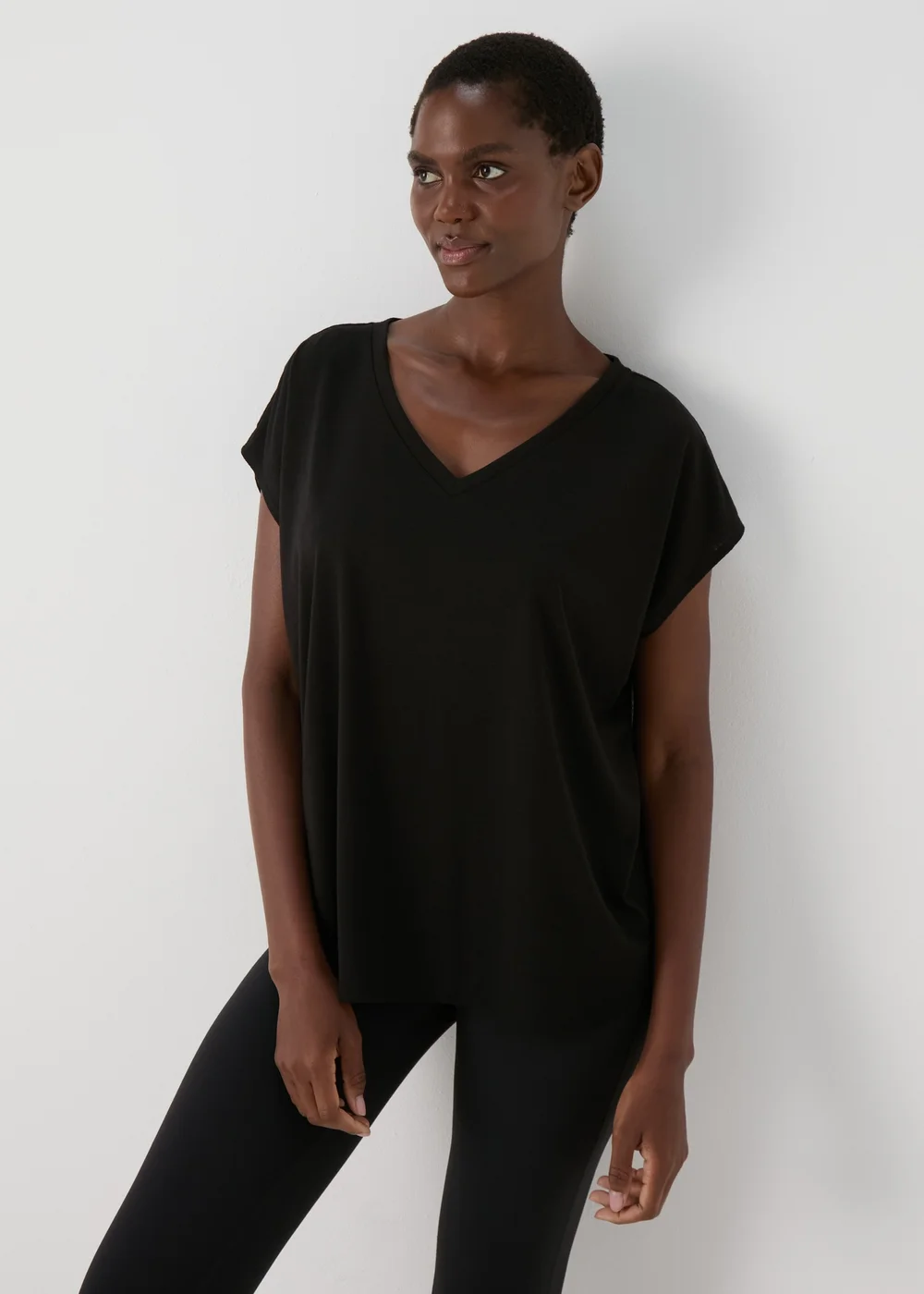 Souluxe Black V-Neck Sports T Shirt - S Image 1