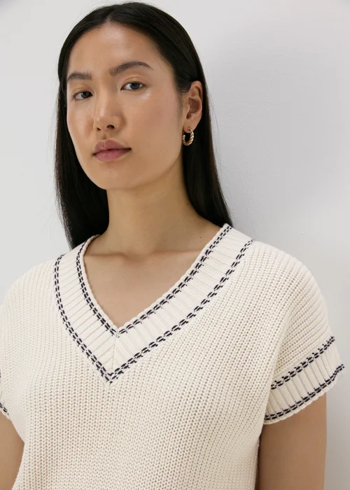 Cream Cricket Knitted V-Neck Vest - XS Image 1