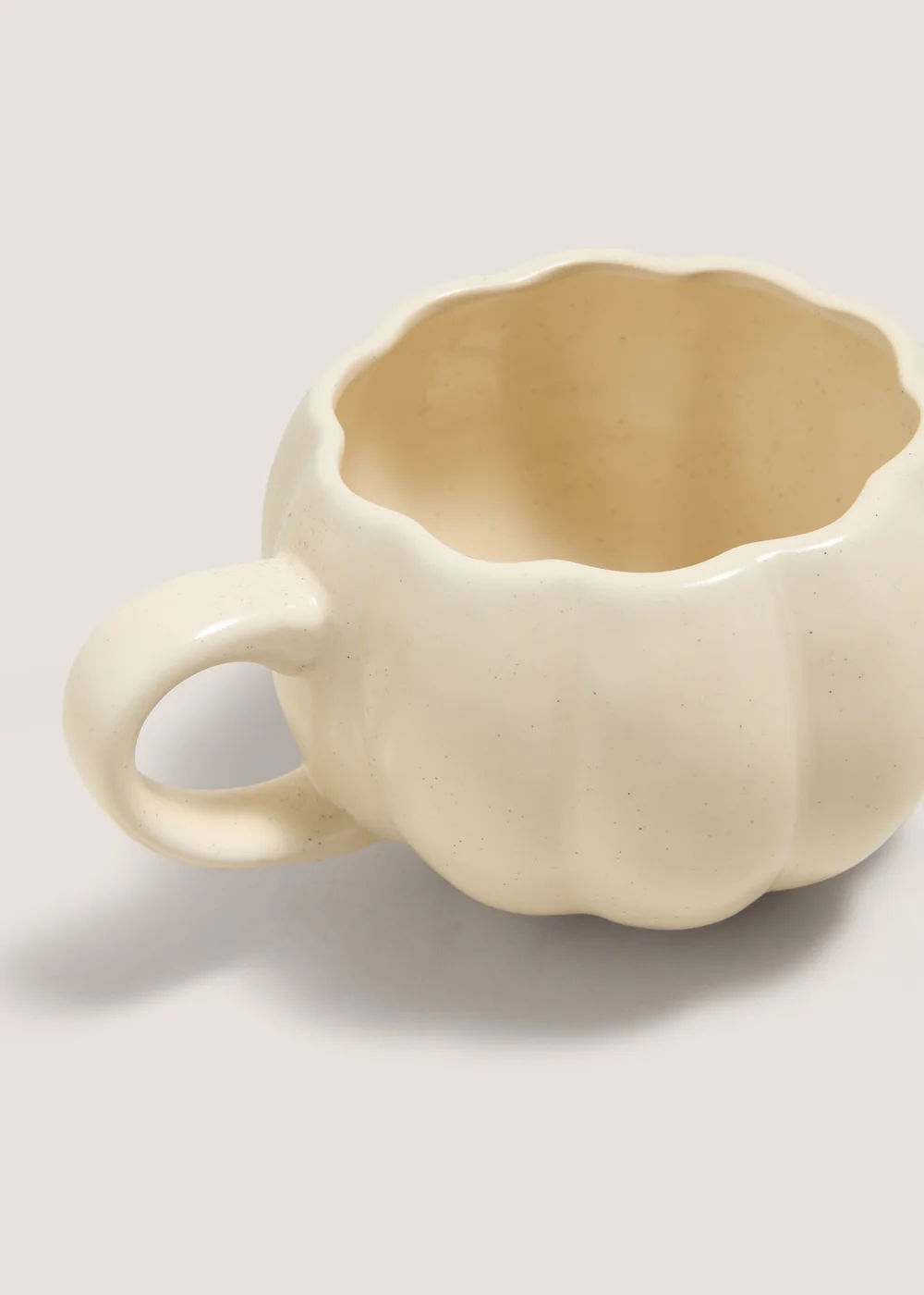 Cream Speckled Pumpkin Shaped Mug (13.1cmx9.2cmx10.2cm) Image 2