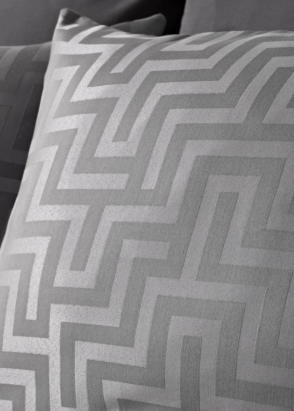 Grey Greek Key Jacquard Duvet Set - Double Image 2