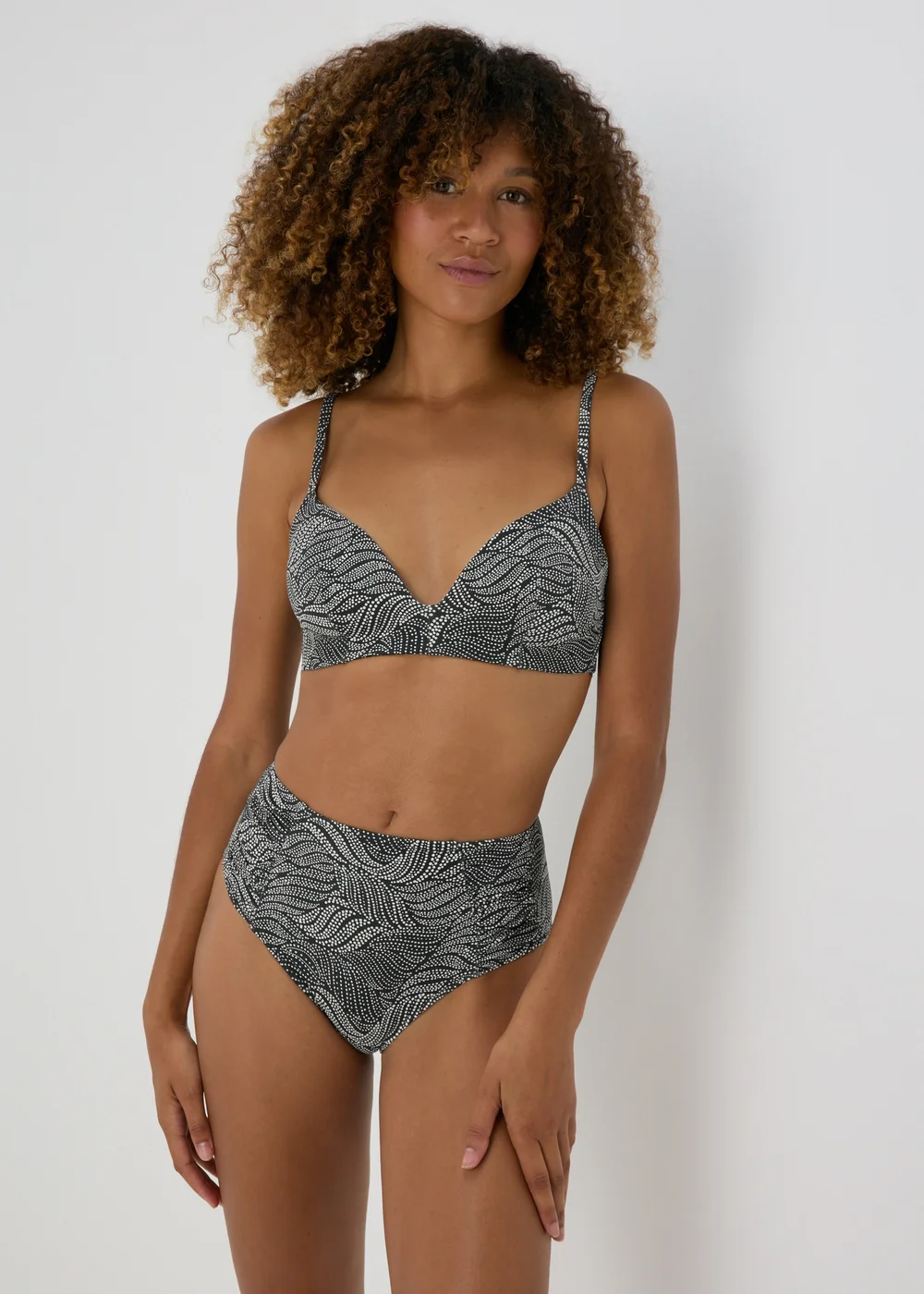 Black Spot Comfort Bikini Top - 32B Image 1