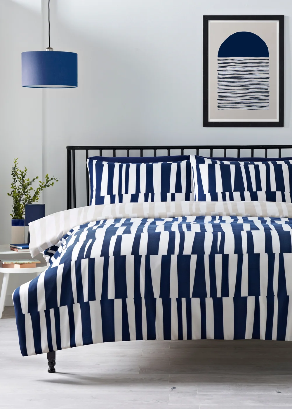 Navy Linear Geometric Pattern Duvet Set - Single Image 1