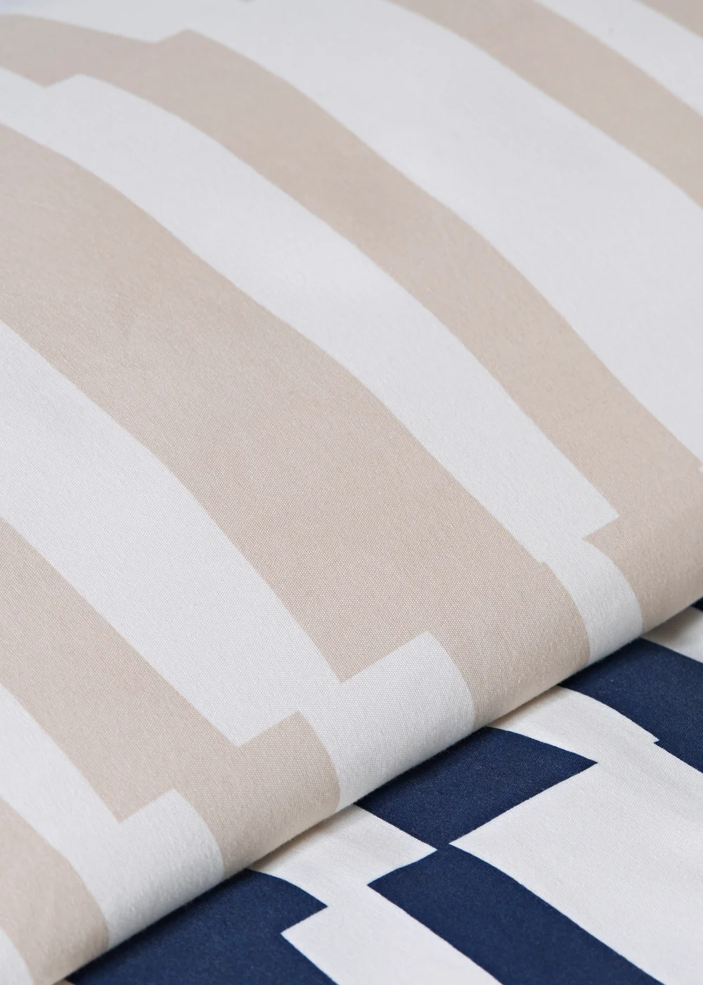 Navy Linear Geometric Pattern Duvet Set - Single Image 3
