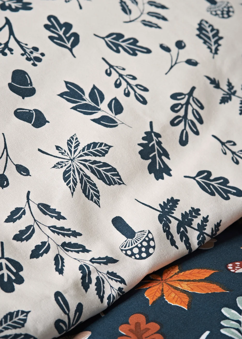 Navy Autumn Duvet Set - Single Image 3