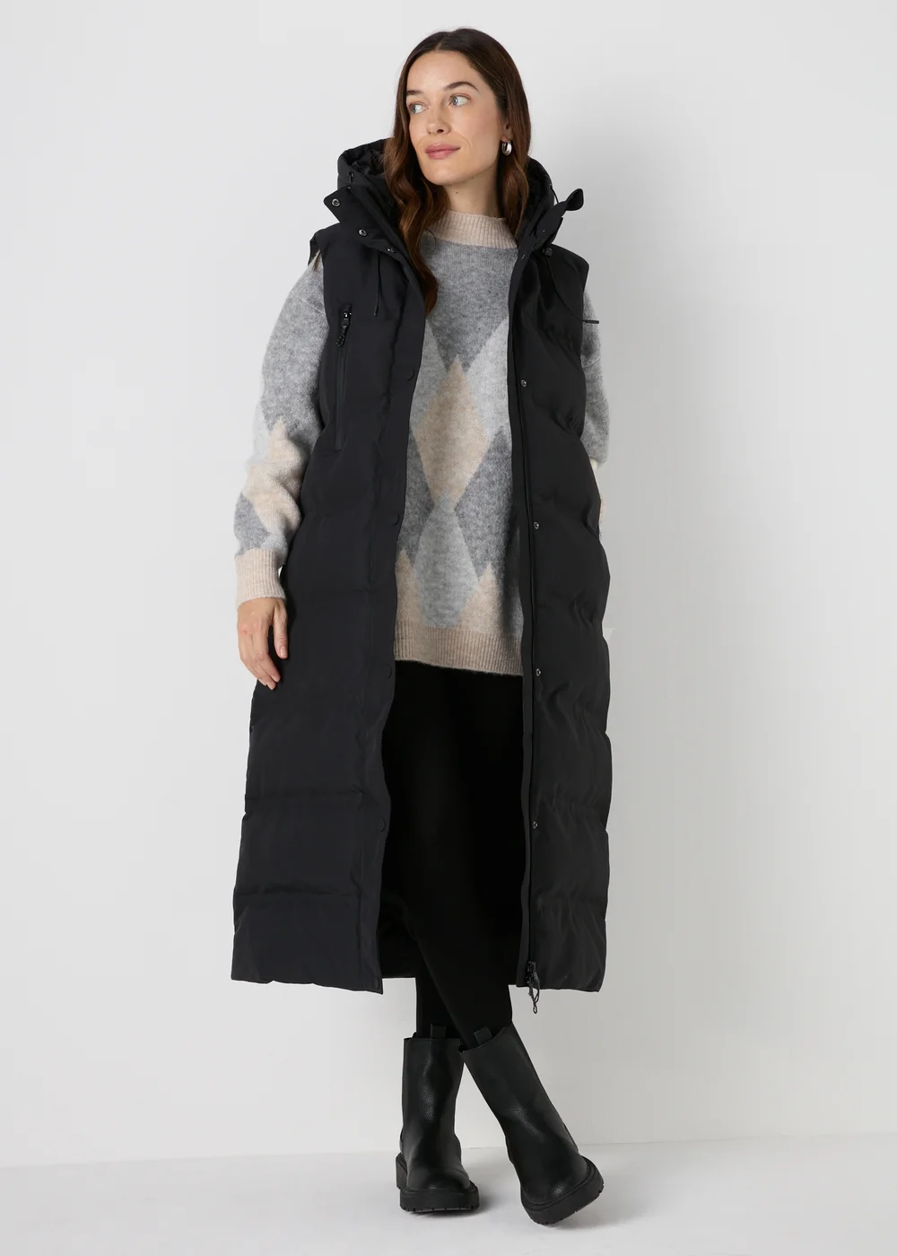 Black Technical Long Padded Gilet - 8 Image 3