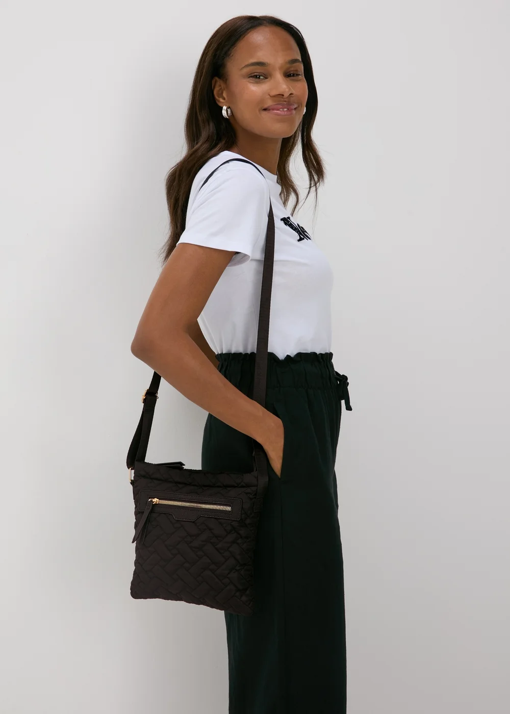 Black Nylon Textured Crossbody Messenger Bag - One Size Image 1