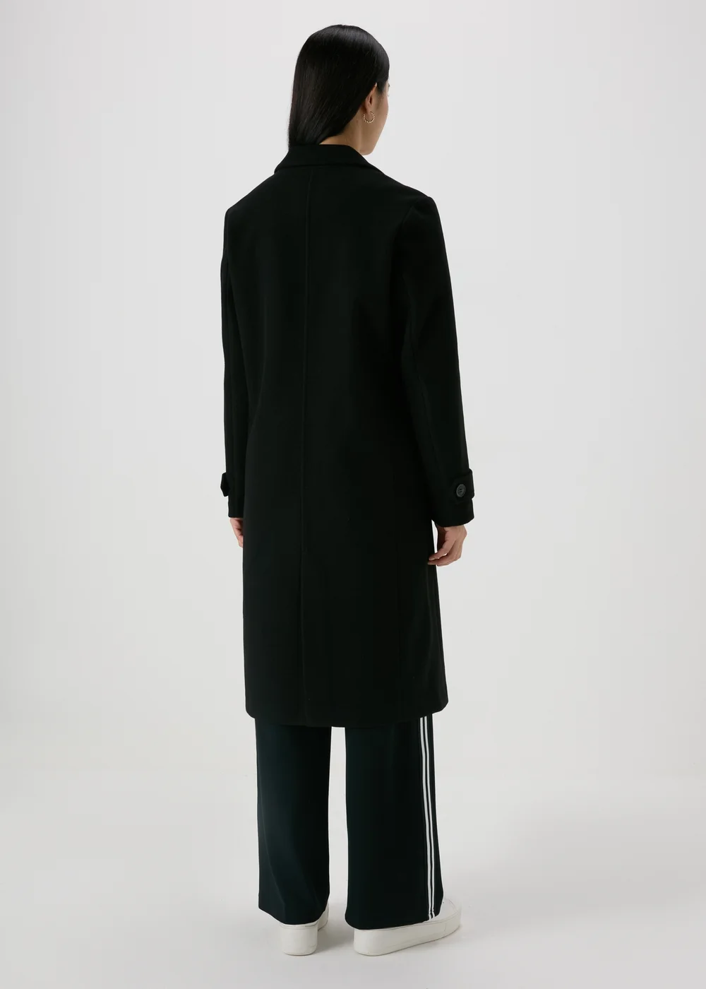 Black Textured Coat - 8 Image 2