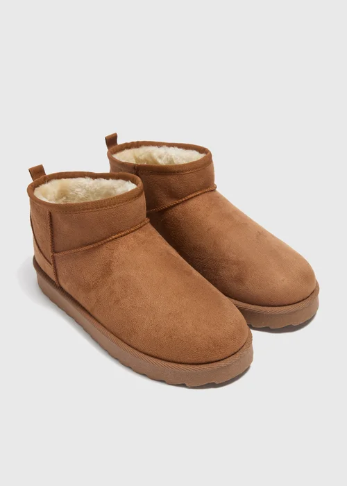 Tan Mini Snug Boots - Size 3 Image 1
