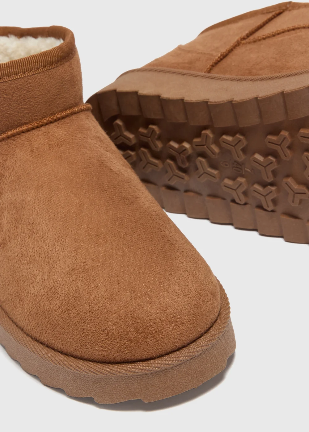Tan Mini Snug Boots - Size 3 Image 2