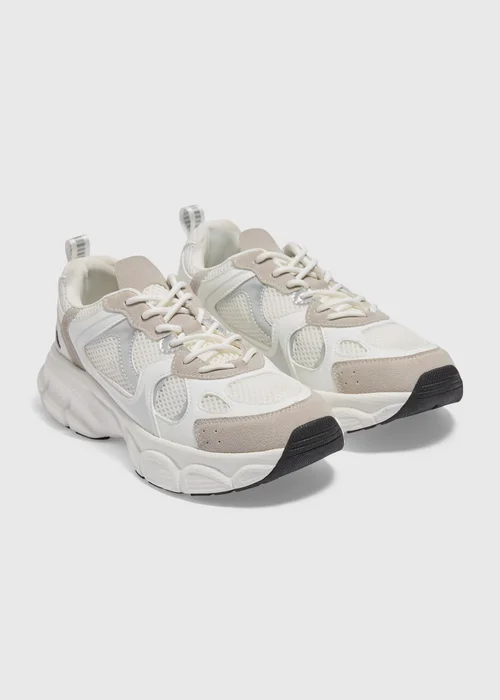 White Runner Trainers - 3 Image 1