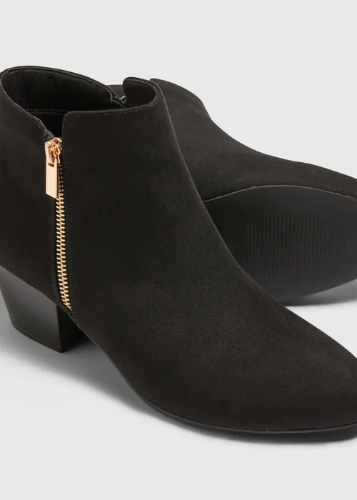 Black Side Zip Heeled Boots - Size 3 Image 2