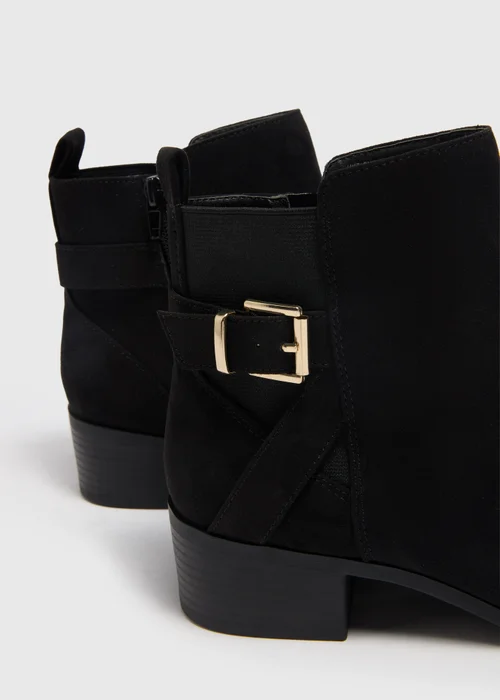 Black Wide Fit Buckle Block Heel Boots - Size 3 Image 2