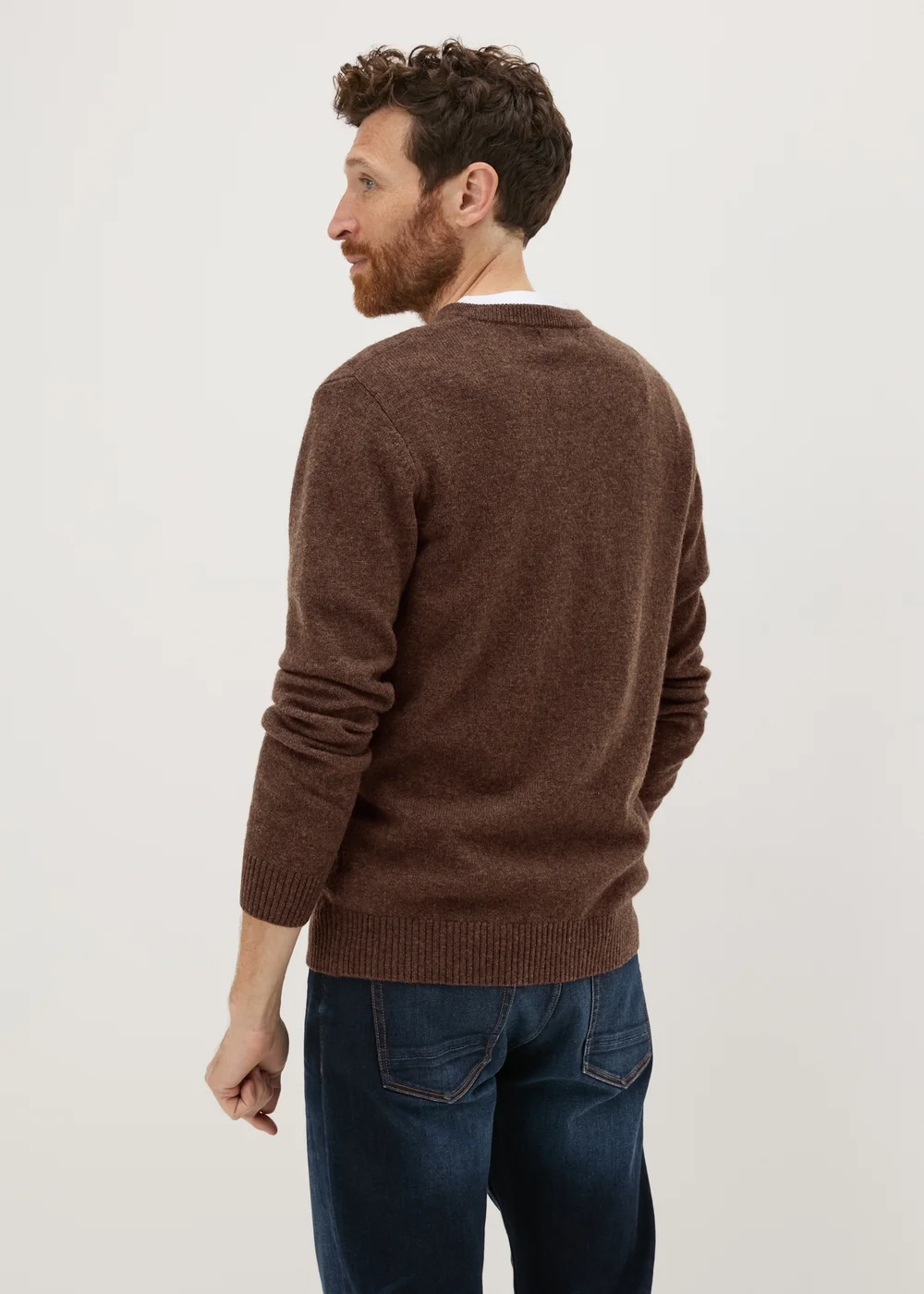 Lincoln Brown Lambswool V Neck Jumper - S Image 2