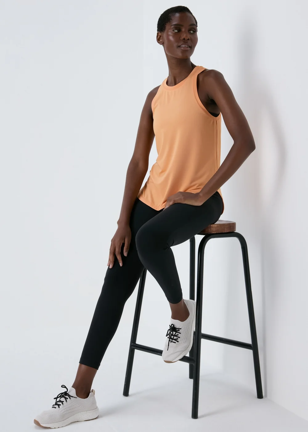 Souluxe Orange High Neck Longline Vest - S Image 4