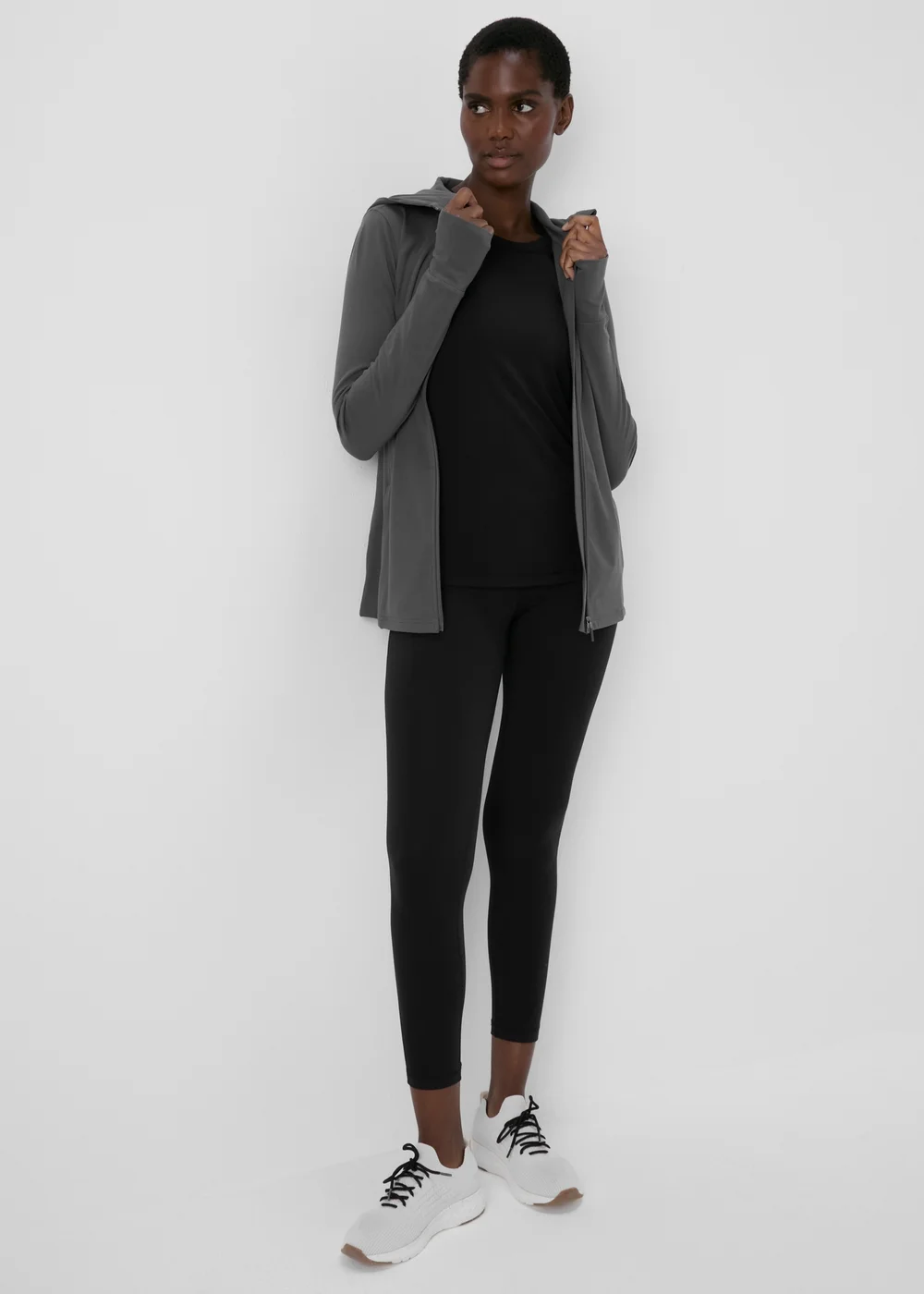 Souluxe Black High Neck Vest Top - Small Image 4