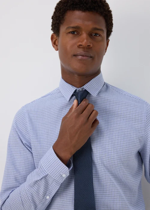 Taylor & Wright Blue Textured Slim Fit Shirt & Tie Set - 15.5 Collar Image 3