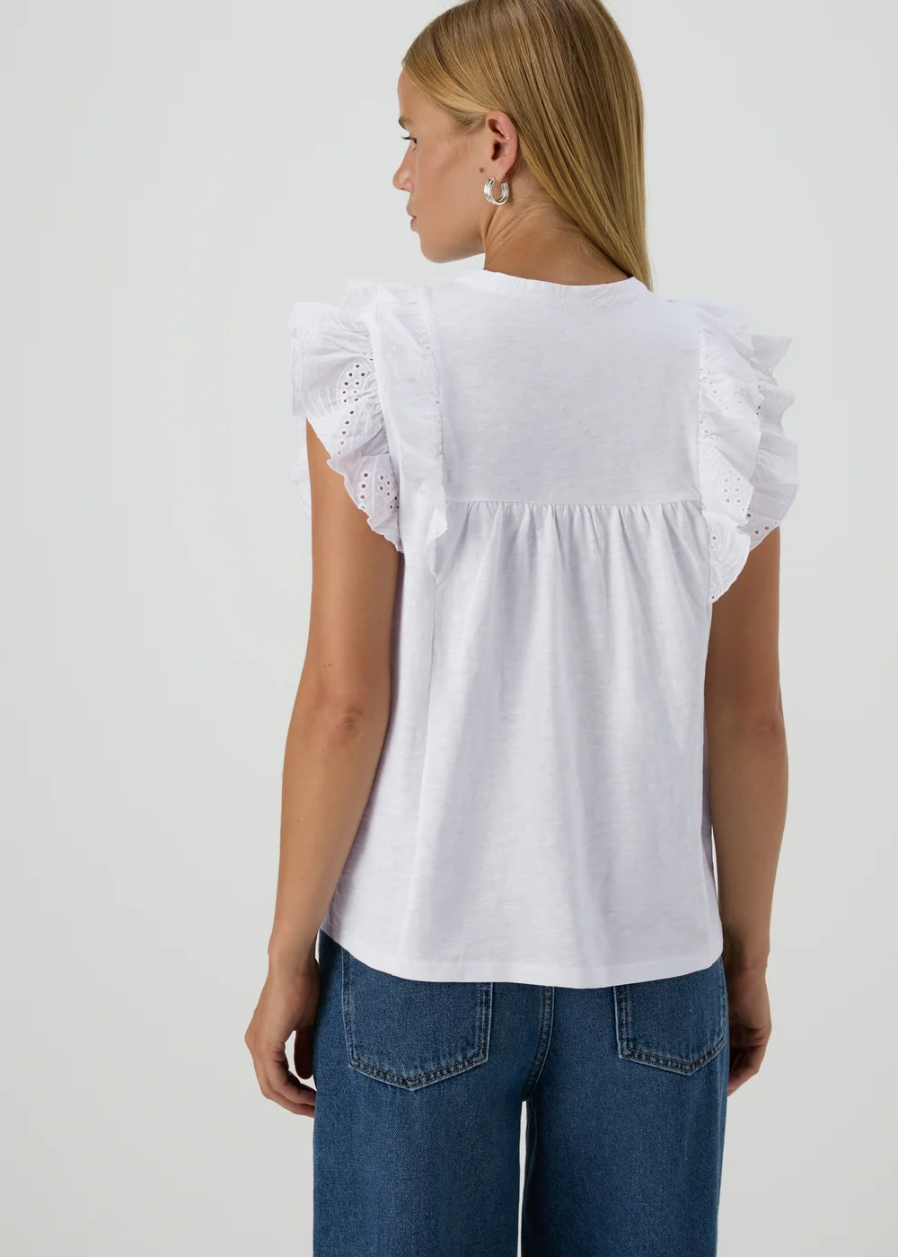 White Schiffli Front Tie Vest Top - 8 Image 2