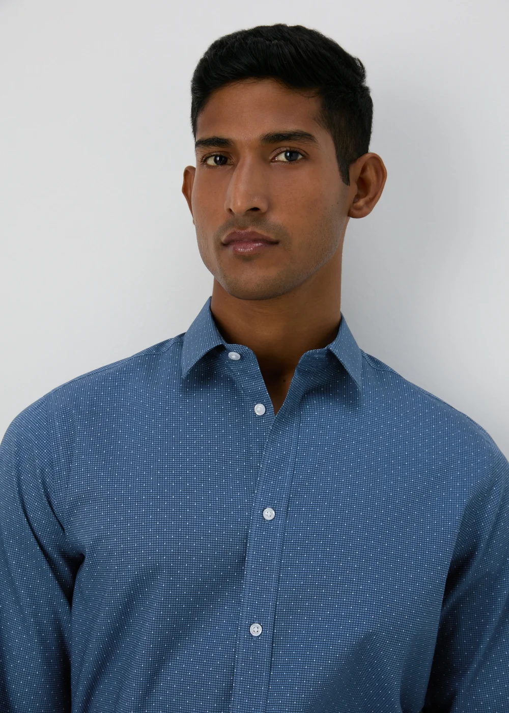 Taylor & Wright Navy Polka Dot Slim Fit Shirt - S Image 3