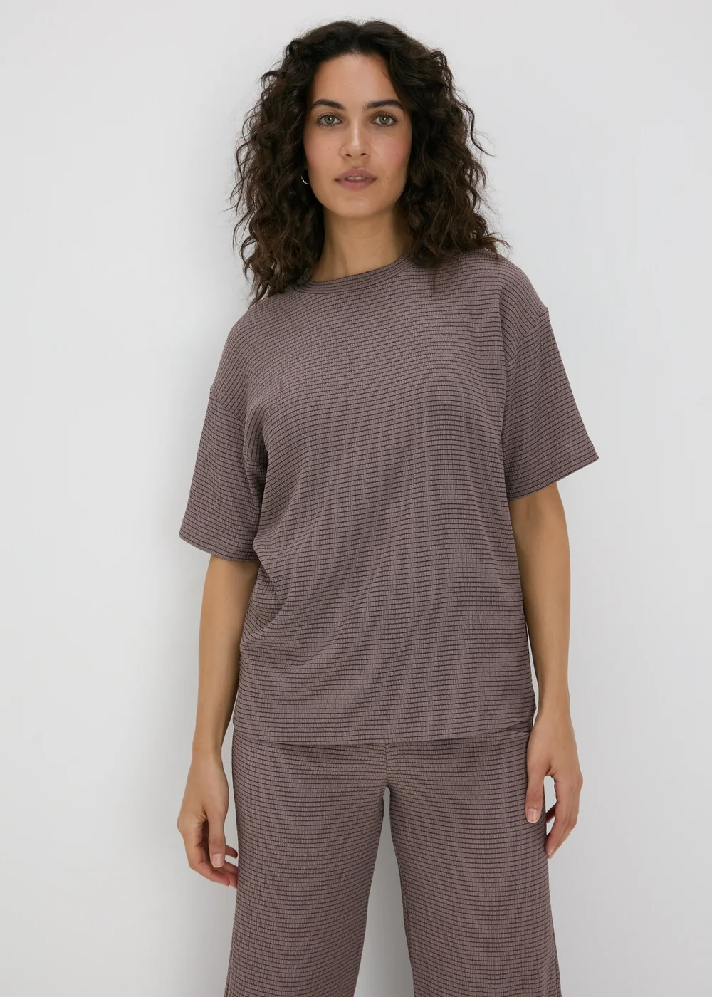 Taupe Textured Co Ord T-Shirt - 8 Image 1