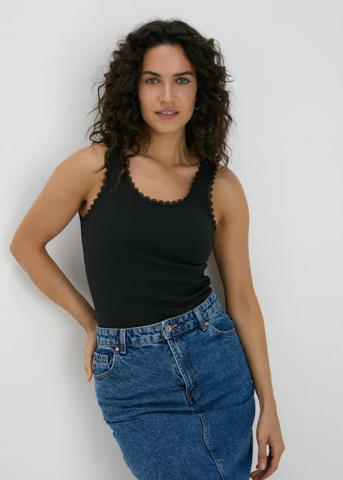 Black Lace Trim Vest - 8 Image 1