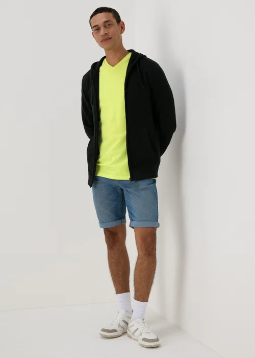 Lime Essential V Neck T-Shirt - XS Image 3