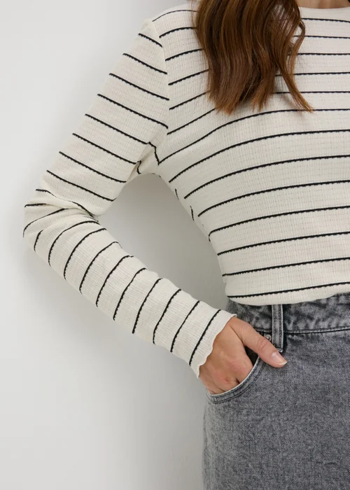 Cream Striped Long Sleeve T-Shirt - 8 Image 3