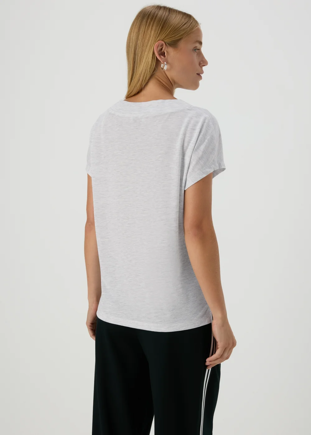 Grey V Neck T-Shirt - 8 Image 2