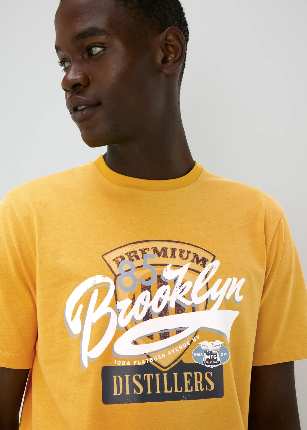Yellow Brooklyn T-Shirt - S Image 3